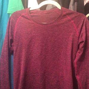 Lululemon run swiftly long sleeve tee good cond
